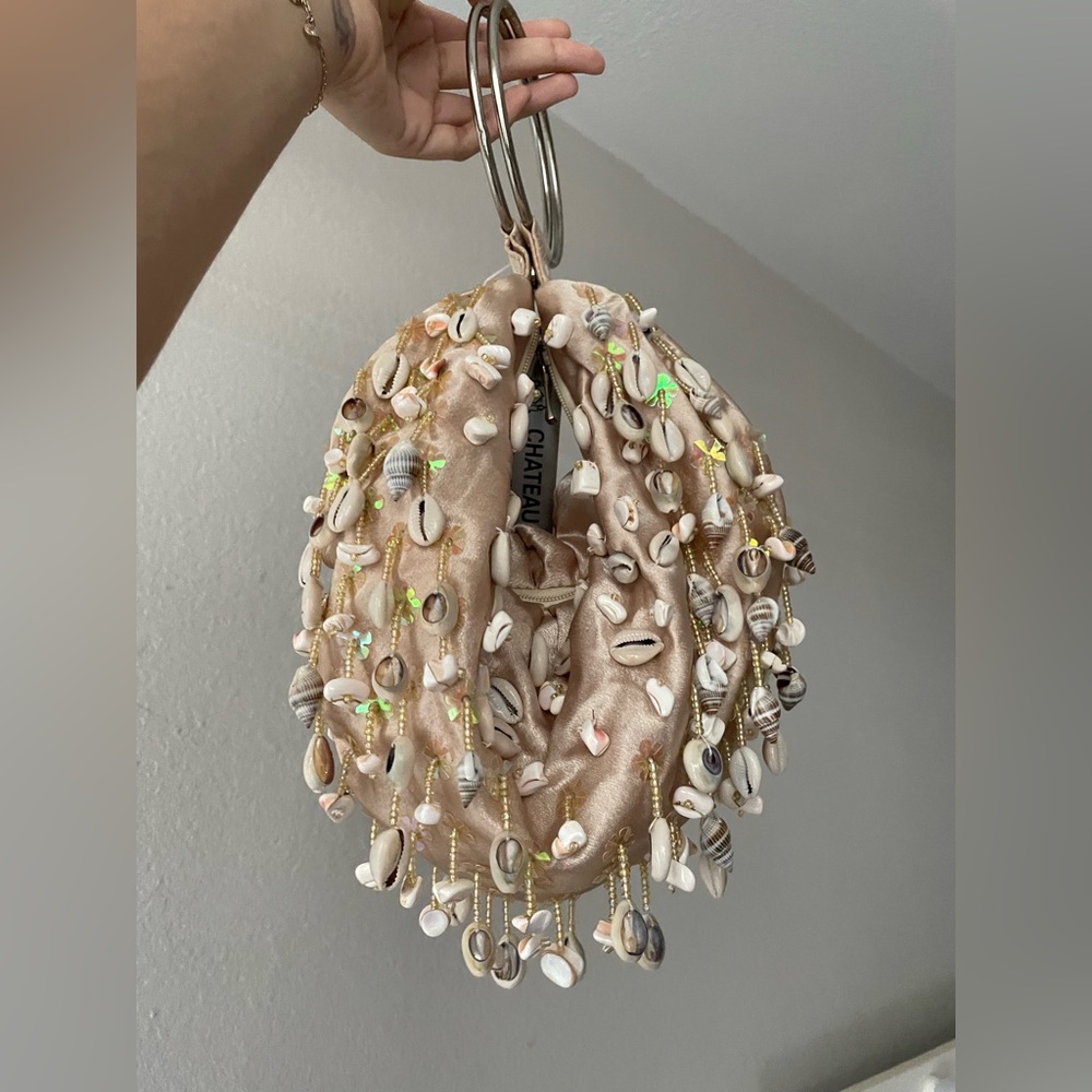 Seashell beaded purse